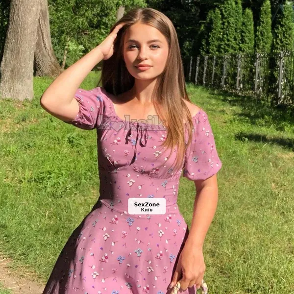 Чарівна дівчина, зустрічі за гроші