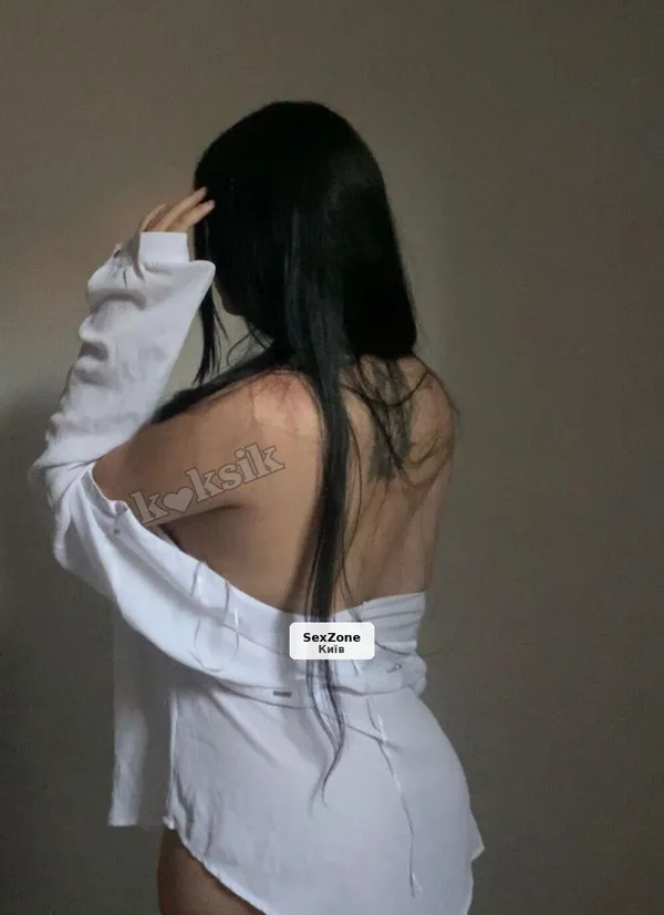 Брюнетка, эксклюзивные встречи, не салон